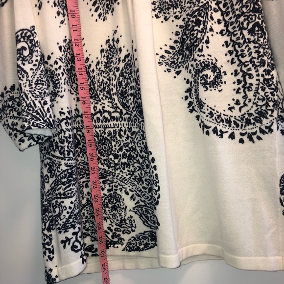 EUC Women’s Cathy Daniels Sweater - Picture 7 of 8